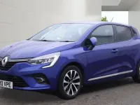 Used Renault Clio Iconic 100 HP (73 kW) 2020 Blue Hatchback
