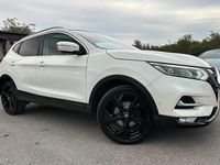 Used Nissan Qashqai Tekna 2017 White SUV