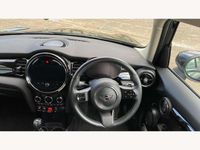 Used Mini Cooper Classic 136 HP (100 kW) 2022 Black Hatchback