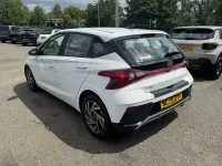 Used Hyundai i20 Advanced 100 HP (73 kW) 2026 White Hatchback