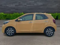 Used Kia Picanto 66 HP (48 kW) 2023 Yellow Hatchback