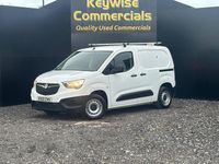 Used Vauxhall Combo Edition 100 HP (73 kW) 2021 White MPV