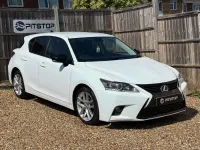 Used Lexus CT200h 2016 White Hatchback