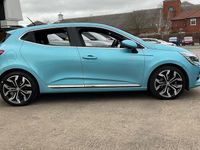 Used Renault Clio V Version S 140 HP (102 kW) 2022 Hatchback
