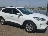 Usado Ford Kuga Zetec 120 CV (88 kW) 2021 Blanco SUV