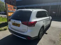 Usado Mitsubishi Outlander 150 HP (110 kW) 2016 Branco SUV
