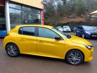Used Peugeot 208 Active Premium 75 HP (55 kW) 2022 Yellow Hatchback