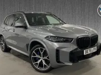 Gebraucht BMW X5 M Sport 347 PS (255 kW) 2025 Grau SUV
