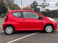 Used Peugeot 107 Access 68 HP (50 kW) 2012 Red Hatchback