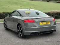 Begagnad Audi TT Sport 245 HK (180 kW) 2021 Grå Sportkupé
