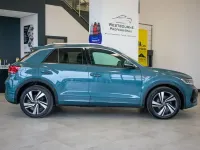 Usado VW T-Roc R-line 150 HP (110 kW) 2022 Azul SUV