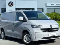 Usado VW Transporter Pro 110 HP (80 kW) 2025 Cinzento Van