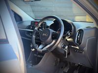 Used Kia Picanto 84 HP (61 kW) 2018 Silver Hatchback