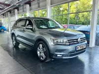 Begagnad VW Tiguan Allspace SEL 150 HK (110 kW) 2018 Grå SUV