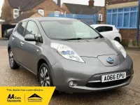 Used Nissan Leaf Tekna 80 kW (109 HP) 2016 Grey Hatchback
