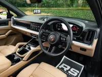 Used Porsche Cayenne 470 HP (345 kW) 2024 Black SUV