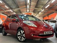 Begagnad Nissan Leaf Tekna 80 kW (109 HK) 2015 Röd Halvkombi