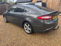Usado Ford Mondeo Titanium 150 HP (110 kW) 2016 Cinzento Citadino