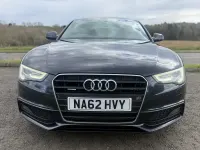 Begagnad Audi A5 S-Line 2012 Blå Sportkupé