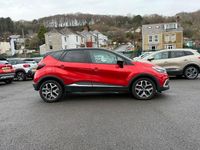 Used Renault Captur Signature 2018 Red SUV