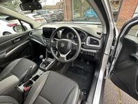 Used Suzuki SX4 S-Cross 129 HP (94 kW) 2024 Silver SUV