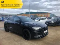 Used Audi Q8 Business 286 HP (210 kW) 2020 Black SUV