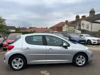 Used Peugeot 207 Envy 73 HP (53 kW) 2011 Silver Hatchback