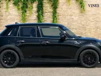 Used Mini Cooper Classic 136 HP (100 kW) 2022 Black Hatchback
