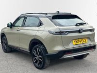 Used Honda HR-V Advance 131 HP (96 kW) 2024 Two tone solid/metallic  sand khaki with crystal SUV