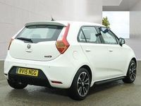 Usado MG MG3 106 HP (77 kW) 2015 Branco Citadino