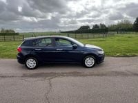 Begagnad Fiat Tipo Easy 2017 Blå Halvkombi