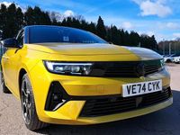 Used Vauxhall Astra Ultimate 128 HP (94 kW) 2024 Yellow Hatchback