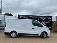 Used Renault Trafic Business 125 HP (91 kW) 2018 White MPV