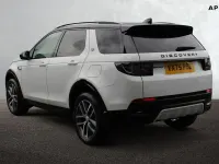 Used Land Rover Discovery 5 SE Dynamic 2025 Fuji white SUV