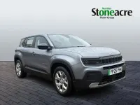 Usado Jeep Avenger Altitude 114 kW (156 HP) 2025 Cinzento SUV