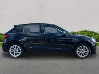 Używany Audi A1 Sport 95 KM (69 kW) 2023 Czarny SUV