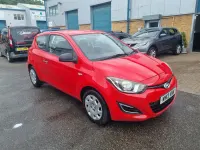 Used Hyundai i20 Classic 86 HP (63 kW) 2013 Red Hatchback