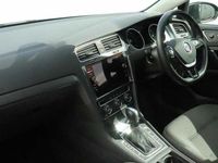 Begagnad VW e-Golf 99 kW (135 HK) 2020 Grå Halvkombi