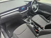 Used Skoda Fabia Colour Edition 70 HP (51 kW) 2023 White Hatchback