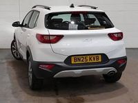 Used Kia Stonic 98 HP (72 kW) 2025 White SUV