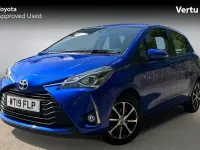Used Toyota Yaris 111 HP (81 kW) 2019 Blue Hatchback