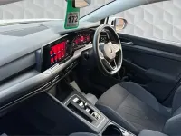 Używany VW Golf VIII Style 130 KM (95 kW) 2022 Biały Hatchback