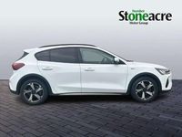 Used Ford Focus Active 125 HP (91 kW) 2023 White Hatchback