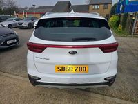 Used Kia Sportage 2019 White SUV
