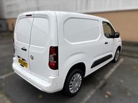 Used Vauxhall Combo Sportive 100 HP (73 kW) 2020 White Van