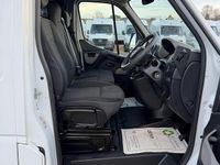 Used Vauxhall Movano 130 HP (95 kW) 2018 White MPV