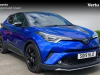 Second-hand Toyota C-HR 122 CP (89 kW) 2019 Albastru SUV