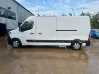Used Renault Master Business 2021 White MPV