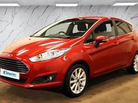 Used Ford Fiesta Titanium 105 HP (77 kW) 2016 Red Hatchback