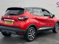 Used Renault Captur Version S 150 HP (110 kW) 2019 Red/black SUV